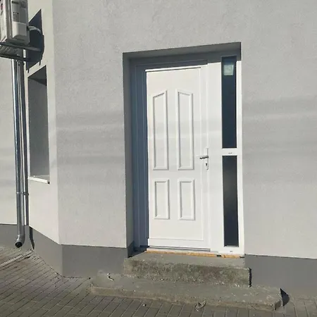 Lelle Centrum Vendeghaz Penzion 3*