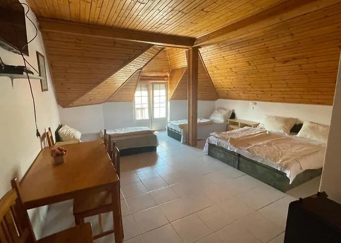 Maison d'hôtes Lelle Centrum 3*